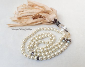 Collar de perlas Boho Chic, Collar de perlas nupciales Boho, Collar de borlas de seda Sari, Collar Statement de VintageRoseGallery