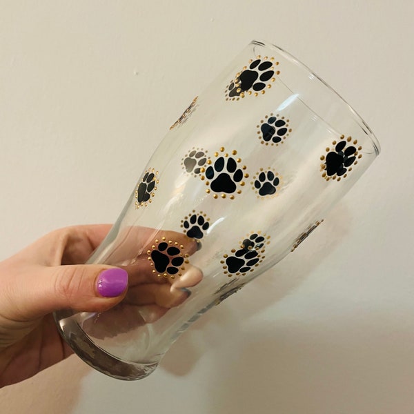 Paw Print Gin Balloon Glass - Dog Glass - Dog Lovers Gift Glass - Gin Lover  - Animal Glass - Gin Gift - Hand Painted Wine  - Prosecco glass