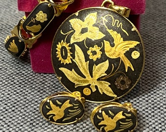 RARE Four Piece Spanish Damascene Niello Linked Bracelet, Pendant & Clip-on Earrings Set with Bird and Floral Design, c. 1950s