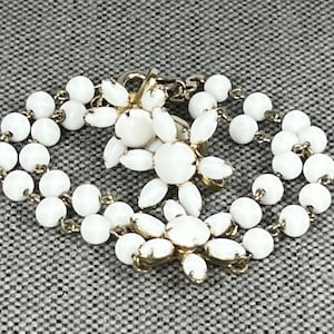 Vintage 1950s Milk Glass Beaded Bracelet and Earrings Set