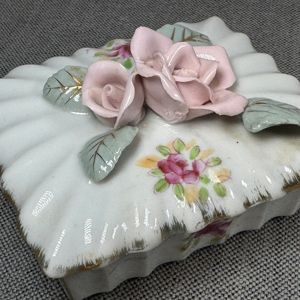Vintage Shabby Chic Pink Porcelain Floral Painted & Raised Flower Vanity Covered Trinket Box, Made in Japan, c. 1950s