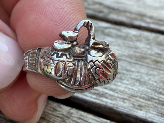 Vintage Navajo Sterling Silver Pottery Ring Size 6 Southwestern Pueblo Design 1970s