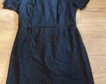 Black Lace Vintage Dress US 8 /  UK 12 - from 1950s Piece Very Good Condition