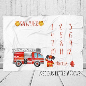 Firefighter Monthly Baby Blanket /Fireman Growth Chart Blanket / Boy Monthly Photo Blanket / Firefighter's Baby Gift / Watch me Grow Blanket