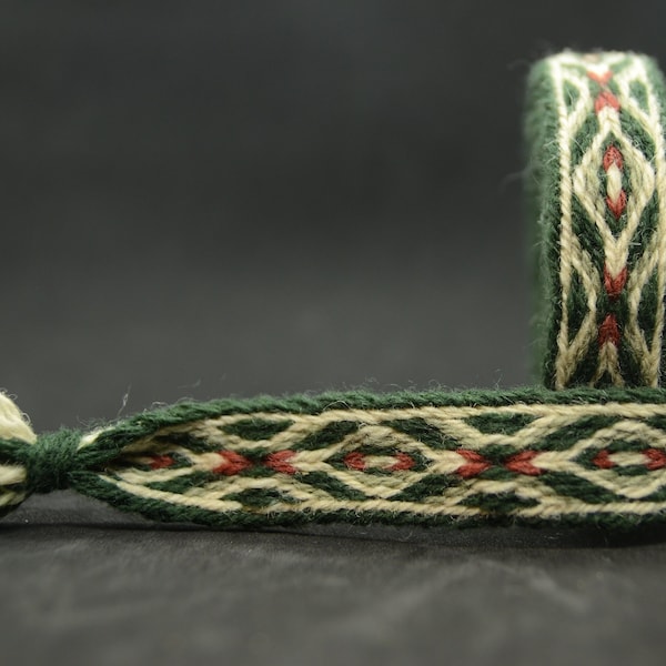 Tissage de tablettes / Tresse tissée de carte / Garniture de laine / Tresse pour la reconstitution / Garniture de laine tissée en tablette / Reconstitution Viking / Blanc vert / 20 mm