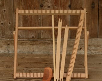 大型木製織機 – 40×40 cm ブナ材 | 立てて使用、または平置き使用 | 組み立て簡単 | シャトル2個とコーム付き