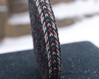 Card woven belt / Black red green / Viking patterns / Unique band / Medieval clothing / 18 mm strap / Traditional costume / Card weaving