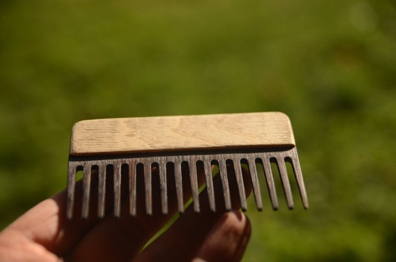 Weaving Comb, Comb With Needle, Black Oak, Dark Oak, Nalbinding Needle,  Tapestry Beater for Looms, Wooden Supply for Weaving, Baltic Weaving 