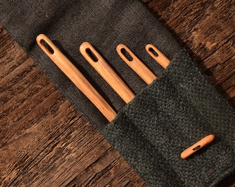 Needles for naalbinding, Set of 4 oaken needles, Nalbinding, With linen woolen case, Medieval weaving, Viking reenactment, Wooden needles