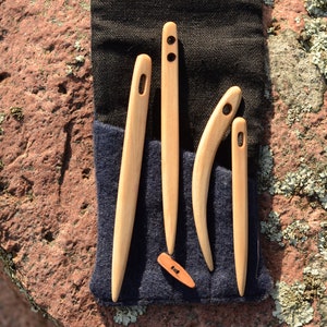 Aiguilles à tricoter en bois, Set pour nalbinding, Aiguilles avec étui, Nålbinding naalbinding, Artisanat viking, Reliure à l'aiguille