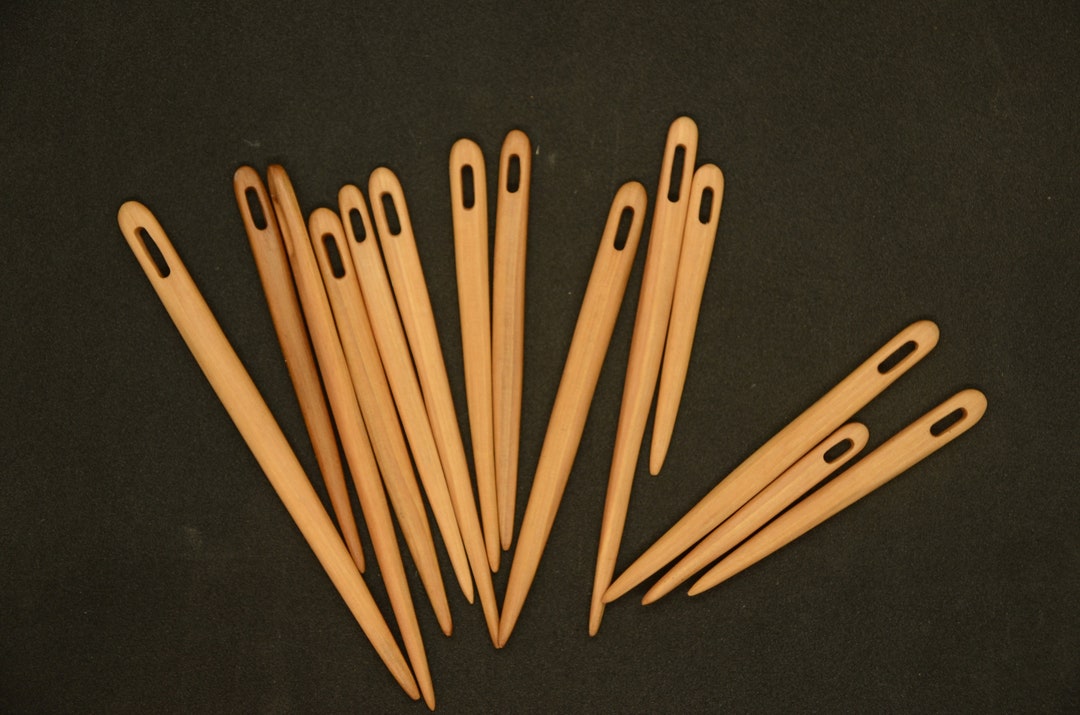 wooden nalbinding needles and case – Quince & Co.