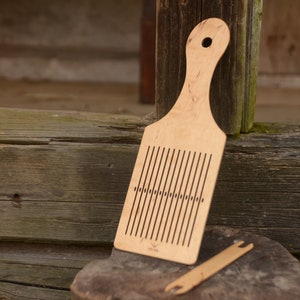 Rigid Heddle weaving loom with Shuttle, Natural color Heddle, Weaving board, Rigid weaving, Inkle weaving, Tape loom, Backstrap loom,