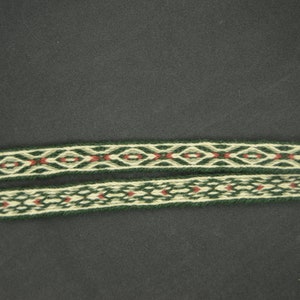 Tejido de tabletas / Trenza tejida a cardar / Adorno de lana / Trenza para recreación / Adorno de lana tejida de tableta / Recreación vikinga / Blanco verde / 20 mm imagen 8