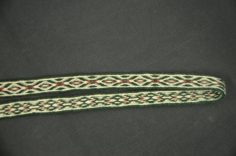 Tejido de tabletas / Trenza tejida a cardar / Adorno de lana / Trenza para recreación / Adorno de lana tejida de tableta / Recreación vikinga / Blanco verde / 20 mm imagen 8