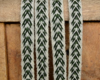 Handwoven trim / Tablet weaving / Card weaving/ Braid for reenactment / Viking trim / Medieval braid / White green braid / Band belt sash