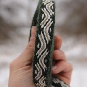 Handwoven belt / Tablet woven braid / Medieval woolen trim / Ladies belt / Viking tablet weaving / Medieval art / Green white / 18 mm strap image 3