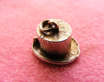 Sterling Silver 3D Magic Rabbit In Hat Trick Charm