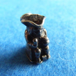 N) Vintage Silver Charm Charms Toby Jug abre para cerveja e sanduíche