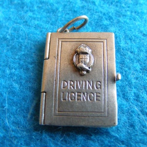 L) Vintage sterlingzilveren bedel Rijbewijs open voor papieren