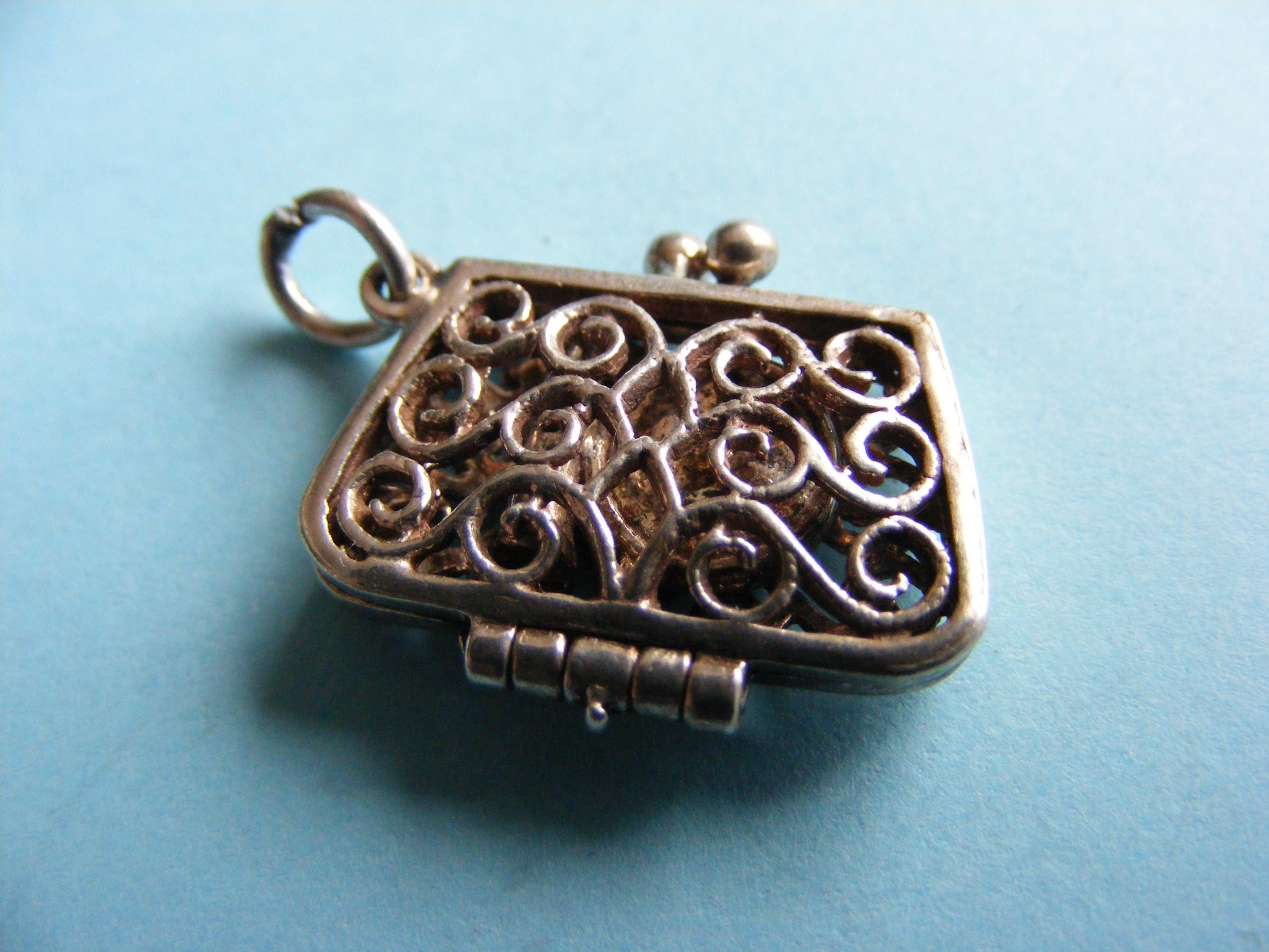 Silver lipstick case - Etsy 日本