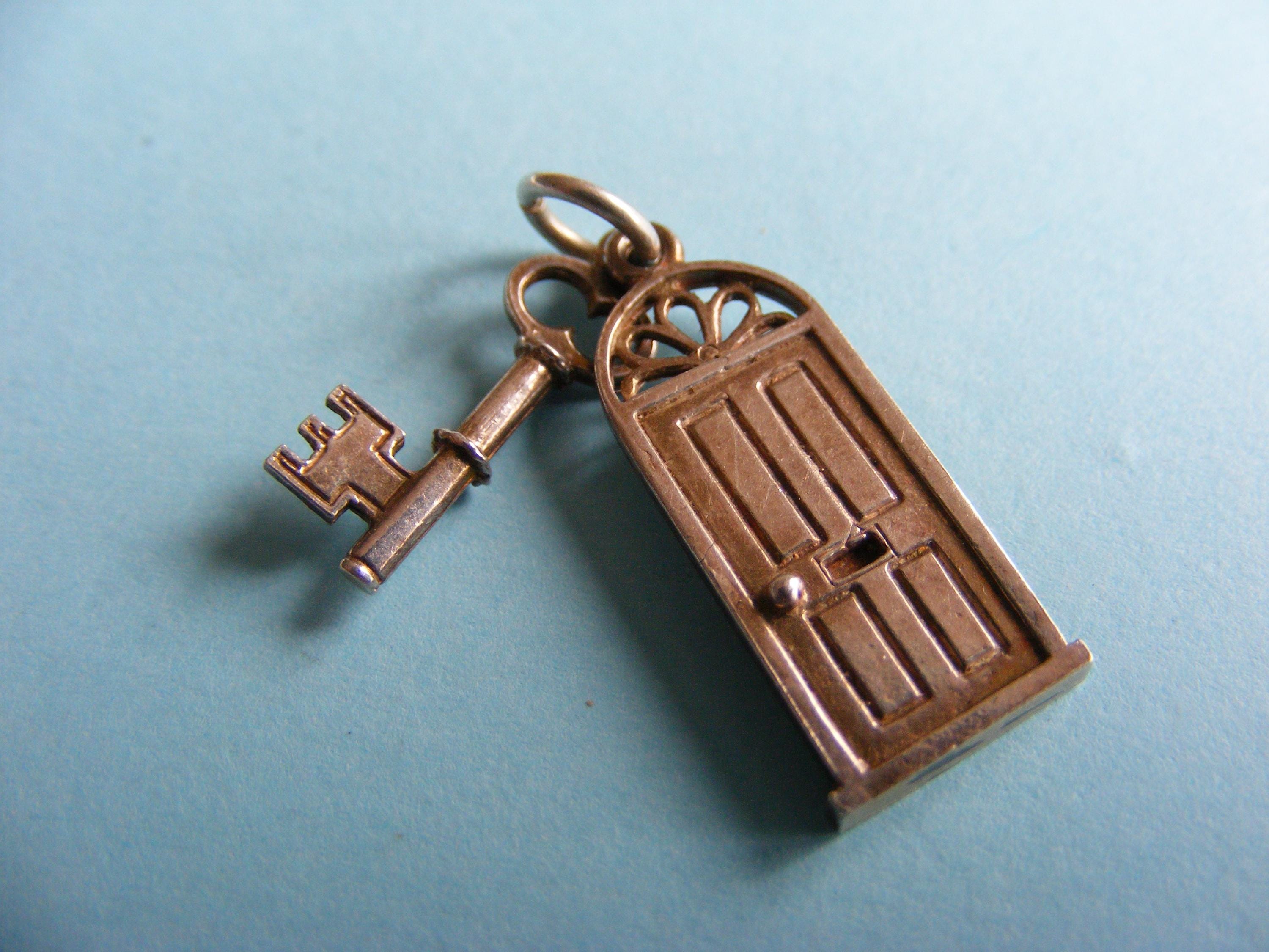 Vintage Sterling Silver Charm: Front Door & Key (M) - Etsy India