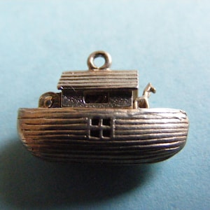 Vintage Sterling Silver charm Noah&#39;s Ark opens the animals Charms Pendant 925 (S)