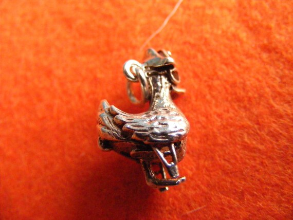 P) RARE Nuvo Vintage Sterling Silver Charm Pirate… - image 8