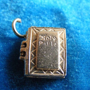 J) Vintage Sterling Silver Charm Charms Bible opens to the lords prayer and wedding vows