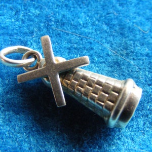 B) Vintage Sterling Silver Charm Mulino a vento olandese