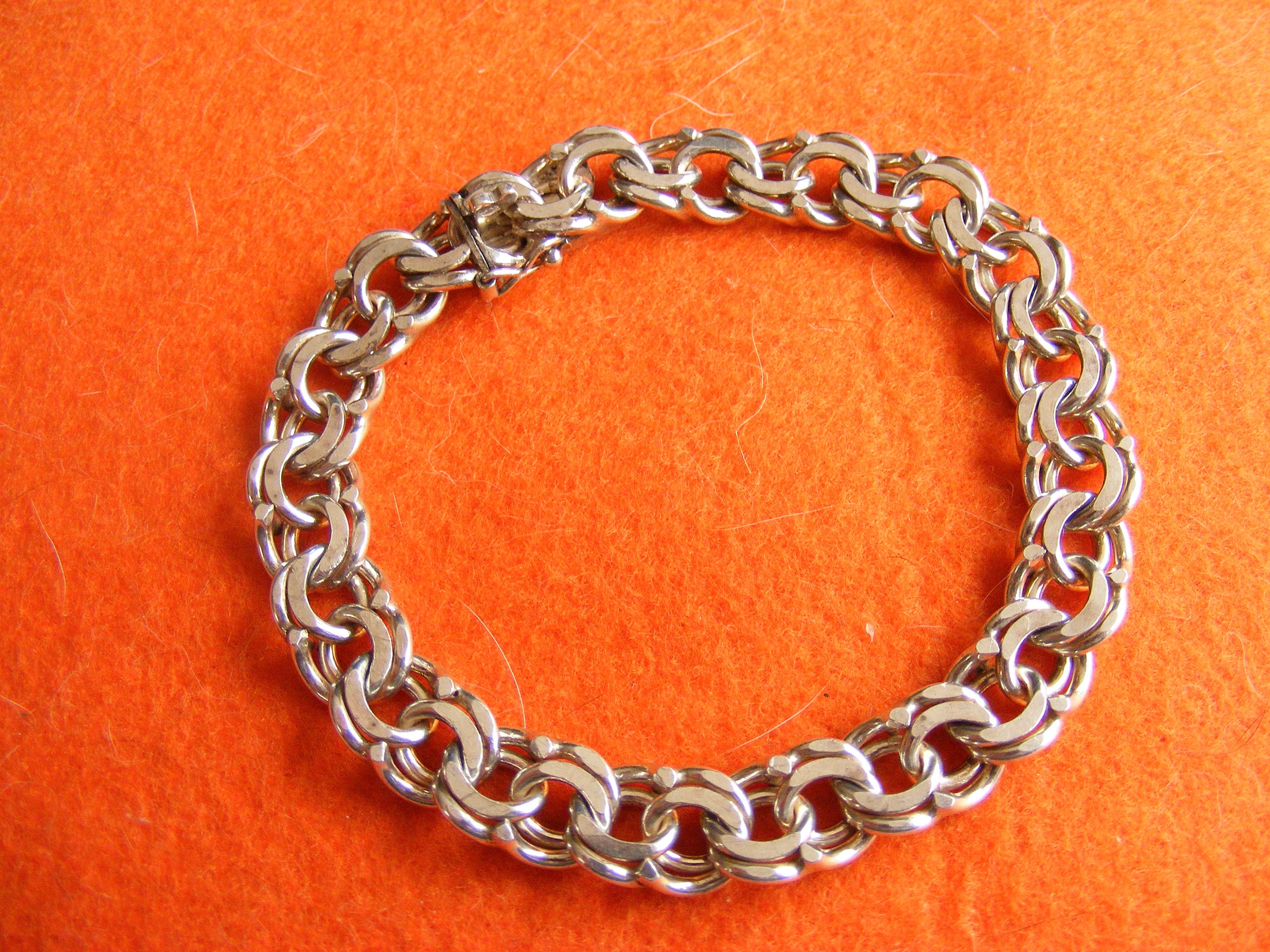 Stunning Vintage Sterling Silver Chain Bracelet - Etsy Stunning Vintage Sterling Silver Chain Bracelet - Etsy