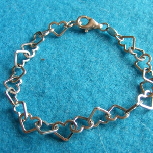 Vintage Sterling Silve Bracelet made with Hearts