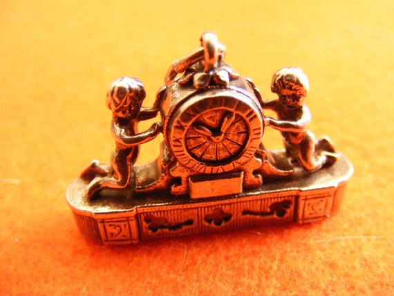 ◇シチズン クォーツ ブロンズ風 置時計 ◇天使像◇時間正確です