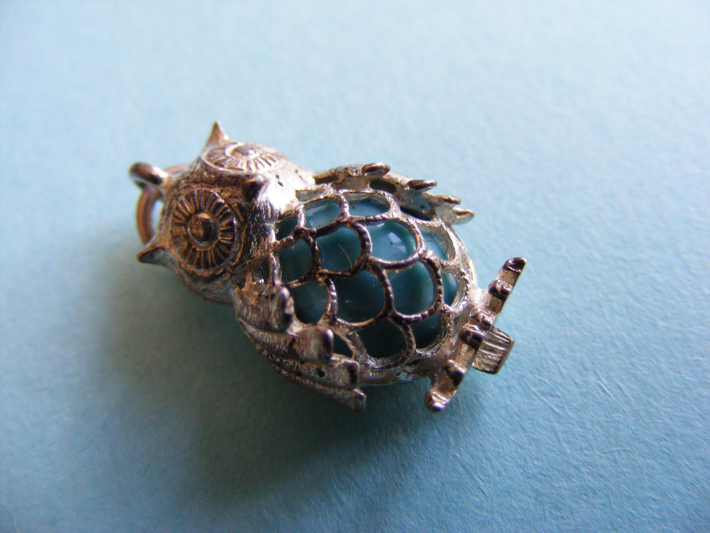 Toby Vintage Sterling Silver charm Owl with blue cabochon body (X)