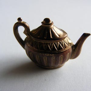 Vintage 9ct gold Puffed Teapot charm pendant charms 9k 375