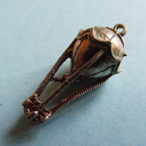Vintage Sterling Silver charm Hot air Balloon charms 925 pendant  (D)