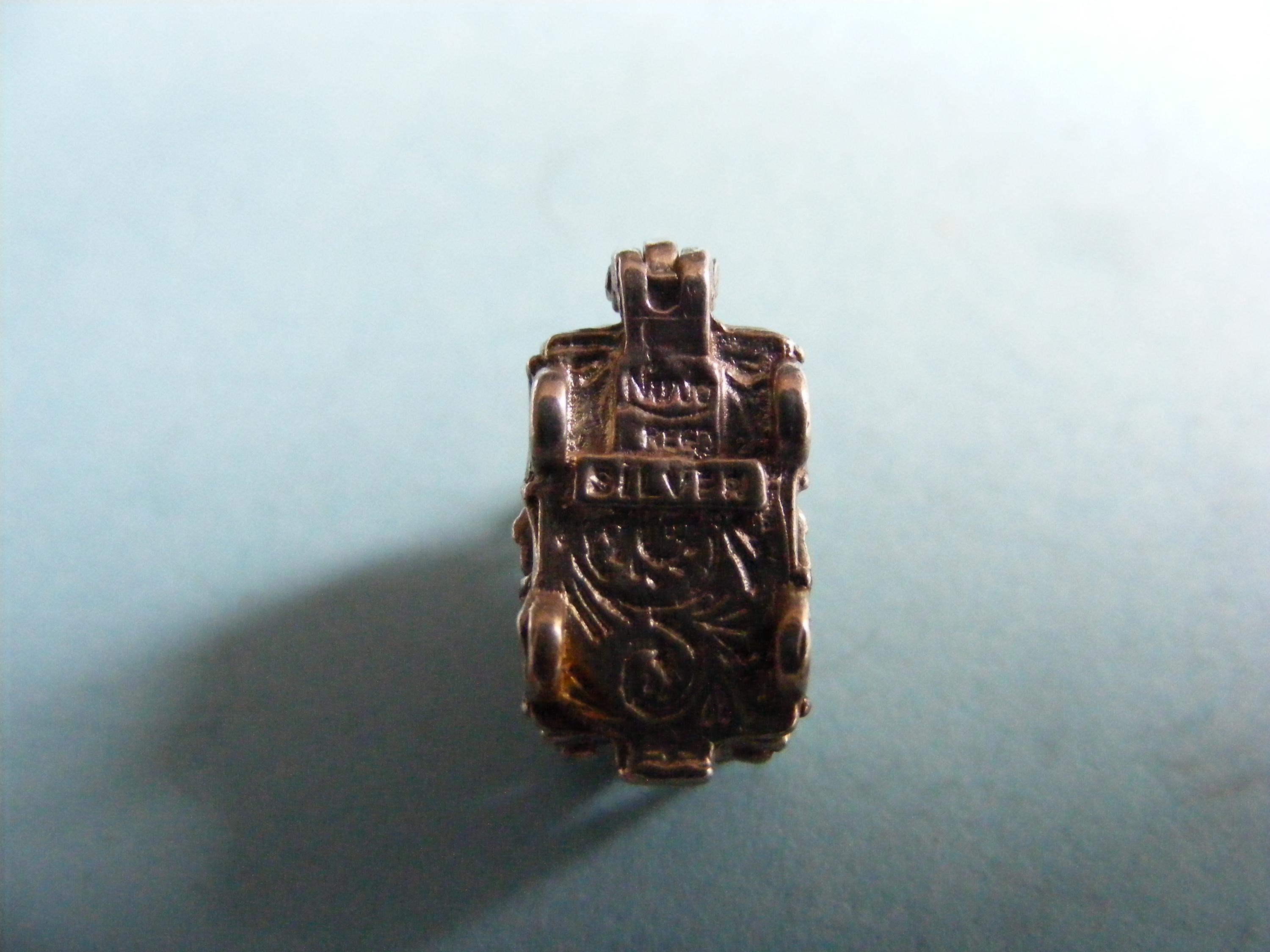 Nuvo ヴィンテージ スターリングシルバー チャーム ホースボックス 馬