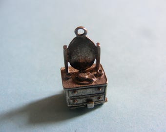 現在、この商品の在庫はありません - Etsy