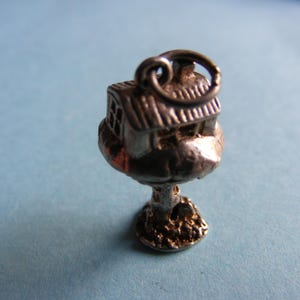 Charm de plata de ley vintage Charms Toadstool se abre hacia un duendecillo (S)
