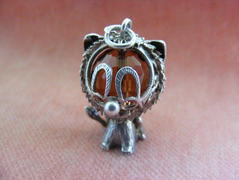 Vintage Sterling Silver Charm Gem set Leo Lion E