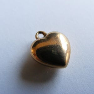 Vintage 9ct gold charm puffed Heart  pendant charms 9k 375