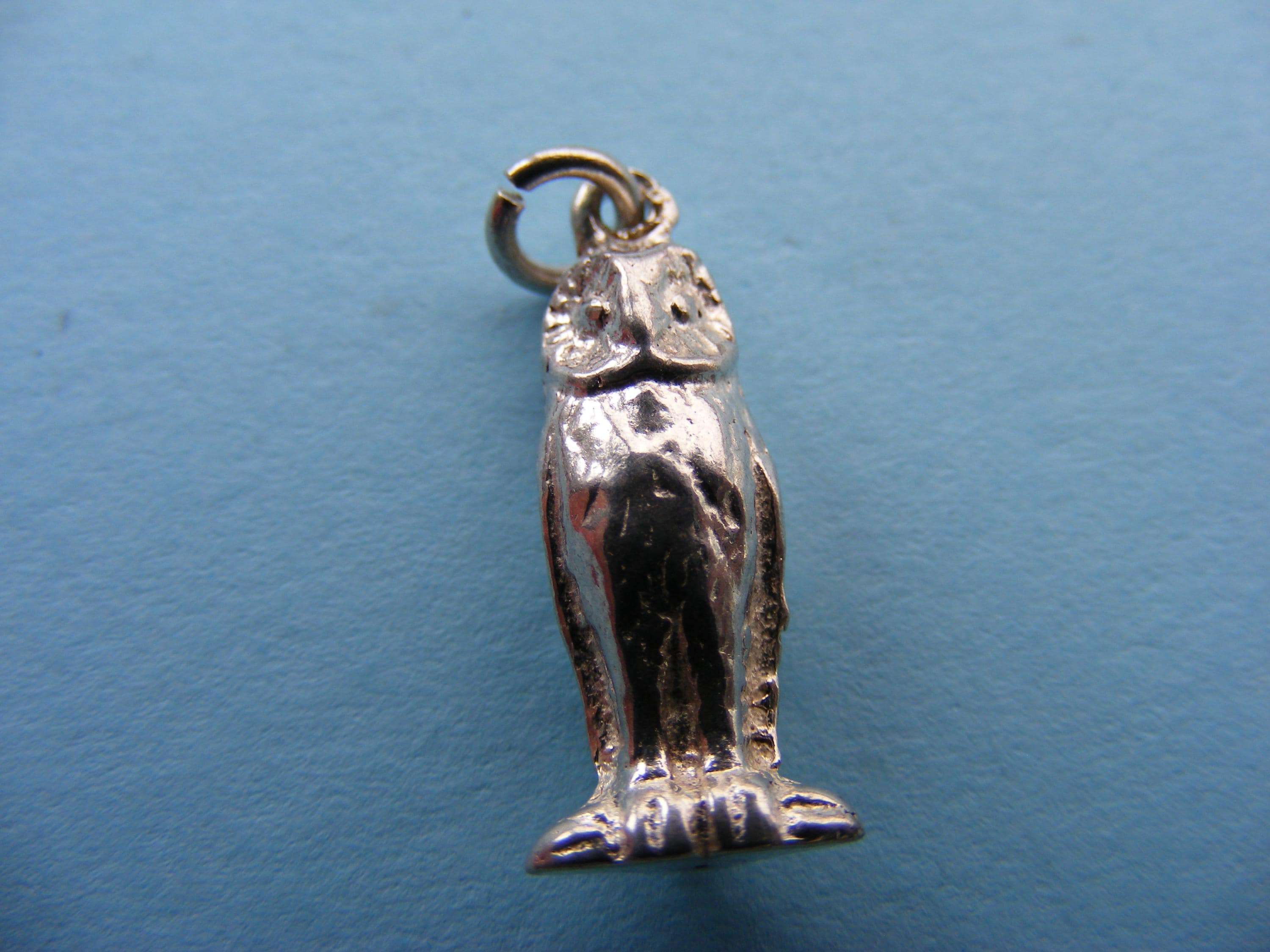 Vintage Sterling Silver charm: Wise Old Owl (W)