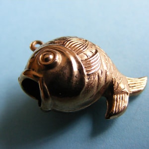 Vintage 9ct gold Large Puffed Fish charm pendant charms 9k 375