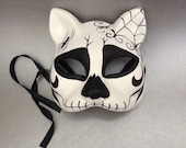 Black White Cat Masquerade mask for Dress up Halloween Cosplay Party