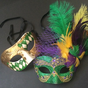 Máscaras de mascarada de plumas de Mardi Gras, máscaras de desfile de Nueva  Orleans Mardi Gras Máscara de mascarada veneciana de oro verde púrpura  Adornos de plumas -  México