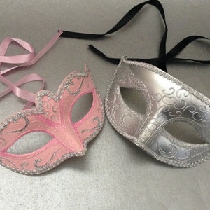 Silver Pink Men's Womens Girls Masquerade ball Eye Mask Pair
