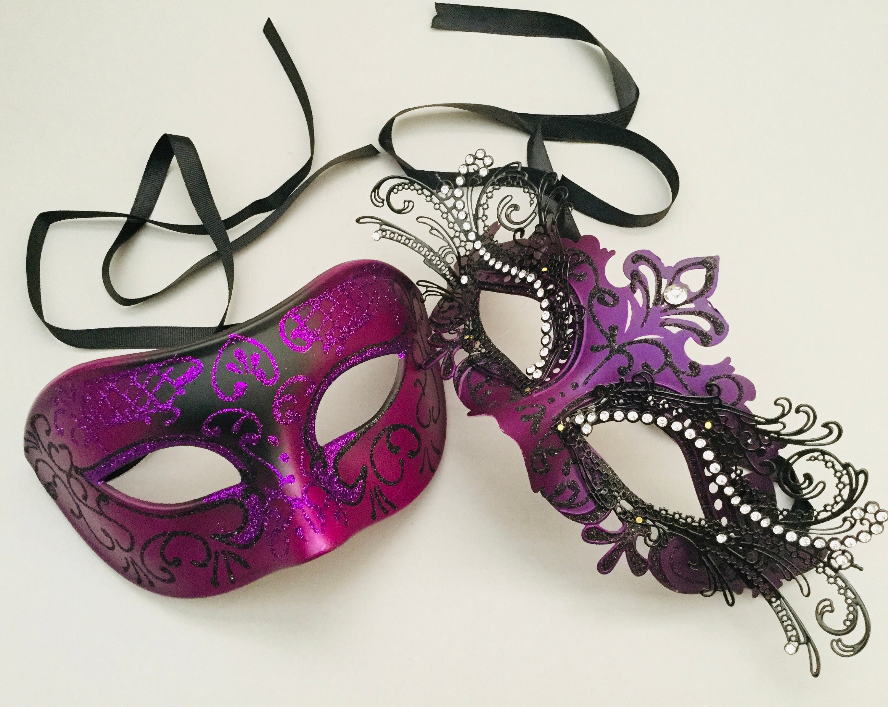 Men and Women pair Masquerade metal crystal eye mask Dress up Christmas New Year Men and Women pair Masquerade metal crystal eye mask Dress up Christmas New Year