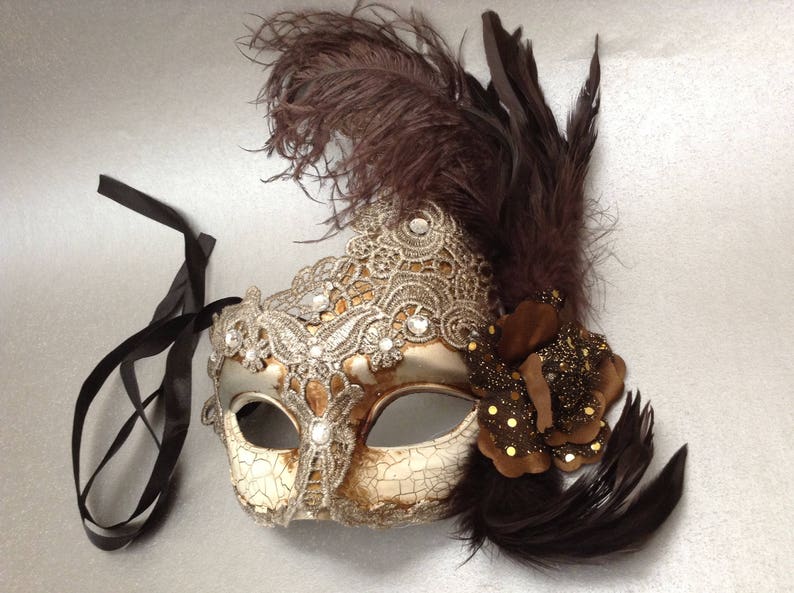 Brocade Lace Light Beige Silver masquerade ball mask ostrich feather