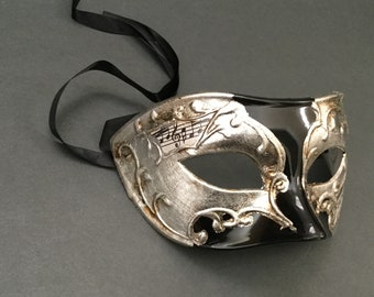 Mardi Gras Carnival Black Silver Mens Masquerade ball mask with music notes