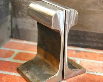 Sujetalibros de ferrocarril antiguo pulido grande Pulido