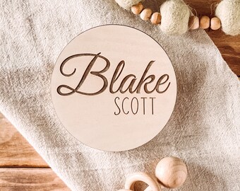 Personalized Baby Name Announcement Sign for Hospital, Newborn Birth Announcement Name Sign, Wood Birth Stat Sign, Baby Photo Prop